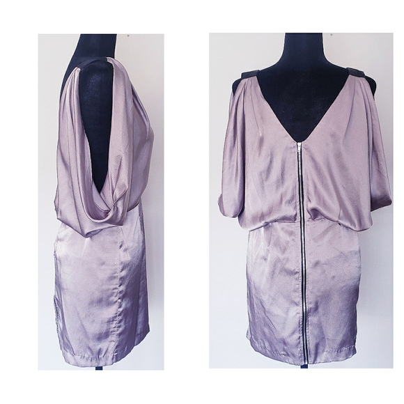 TWENTYONE OPEN SLEEVE DRESS - Picture 2 of 3